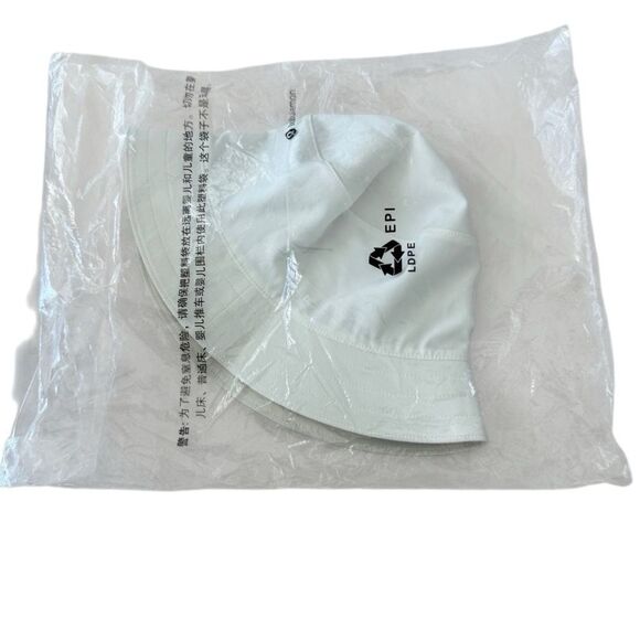 Lululemon Both Ways Reversible Bucket Hat Bone/White S/M main image 10